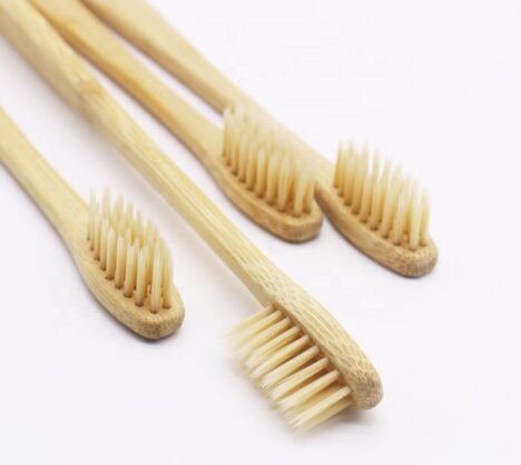 Made-Simple-Skin-Care-Tooth-Gum-Tonic-Spearmint-Clove-USDA-Certified-Organic-Raw-Vegan-NonGMO-toothbrush group